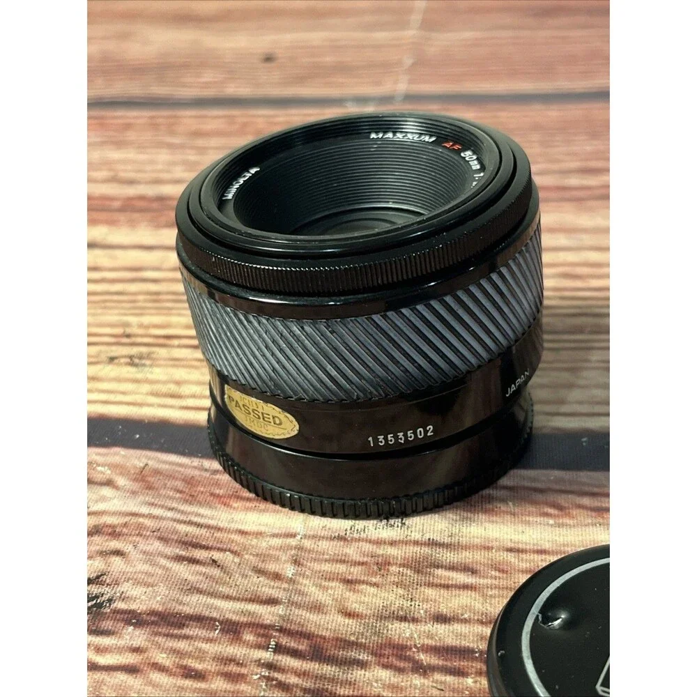 Minolta AF 50mm 1:1.7 Lens Maxxum 35mm SLR Film Lens W/ Caps - TESTED